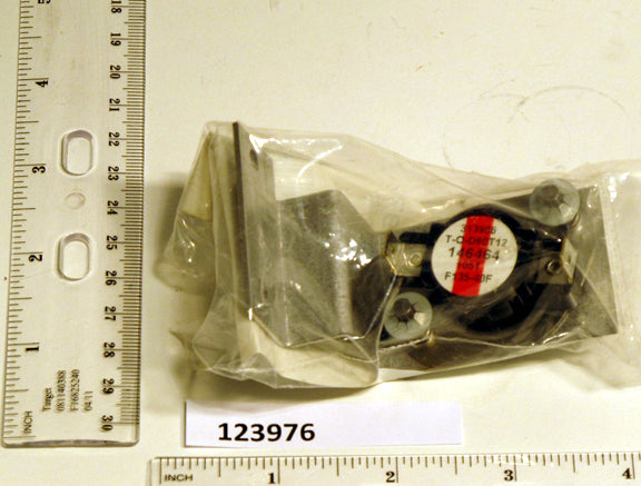 Reznor 123976 Fan Cntl Assy F/FE50-165
