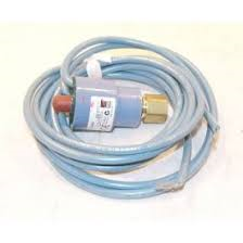 Johnson P100DA-35C Encapsulated Pressure Switches High Limit Open On Rise 350 PSI Manual Reset