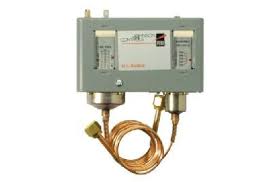 Johnson P70MA-1C Spst Dual Pressure Control 20/100#; 100/425# 36" Cap