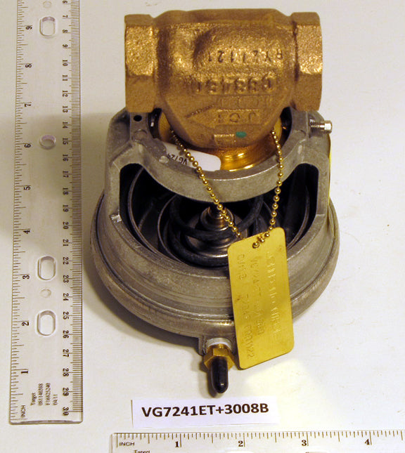 Johnson VG7241ET+3008B 1/2" NPT N.O. 2-Way Water/Steam Pneumatic Valve W/V-3000-1 Actuator 3-6 PSI