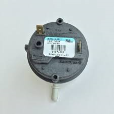 Bradford-white 415-45867-01 Pressure Switch M1TW (svc) Hw # IS20371-5823 IS20435-6112 1201D2/A 61074262