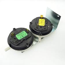 ICP Heil-Quaker 1013862 Switch Vent Press 80+ 2-stg S