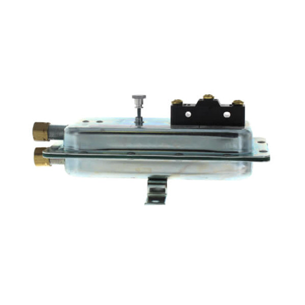 Cleveland AFS-227-121 Spdt Air Pressure Switch .05" - 12.0" W.C. 18472121