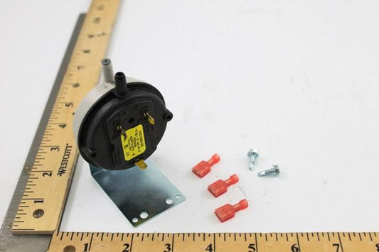 Lochinvar & A.O. Smith 100166234 - High-Performance 1.15"Wc SPDT Pressure Switch